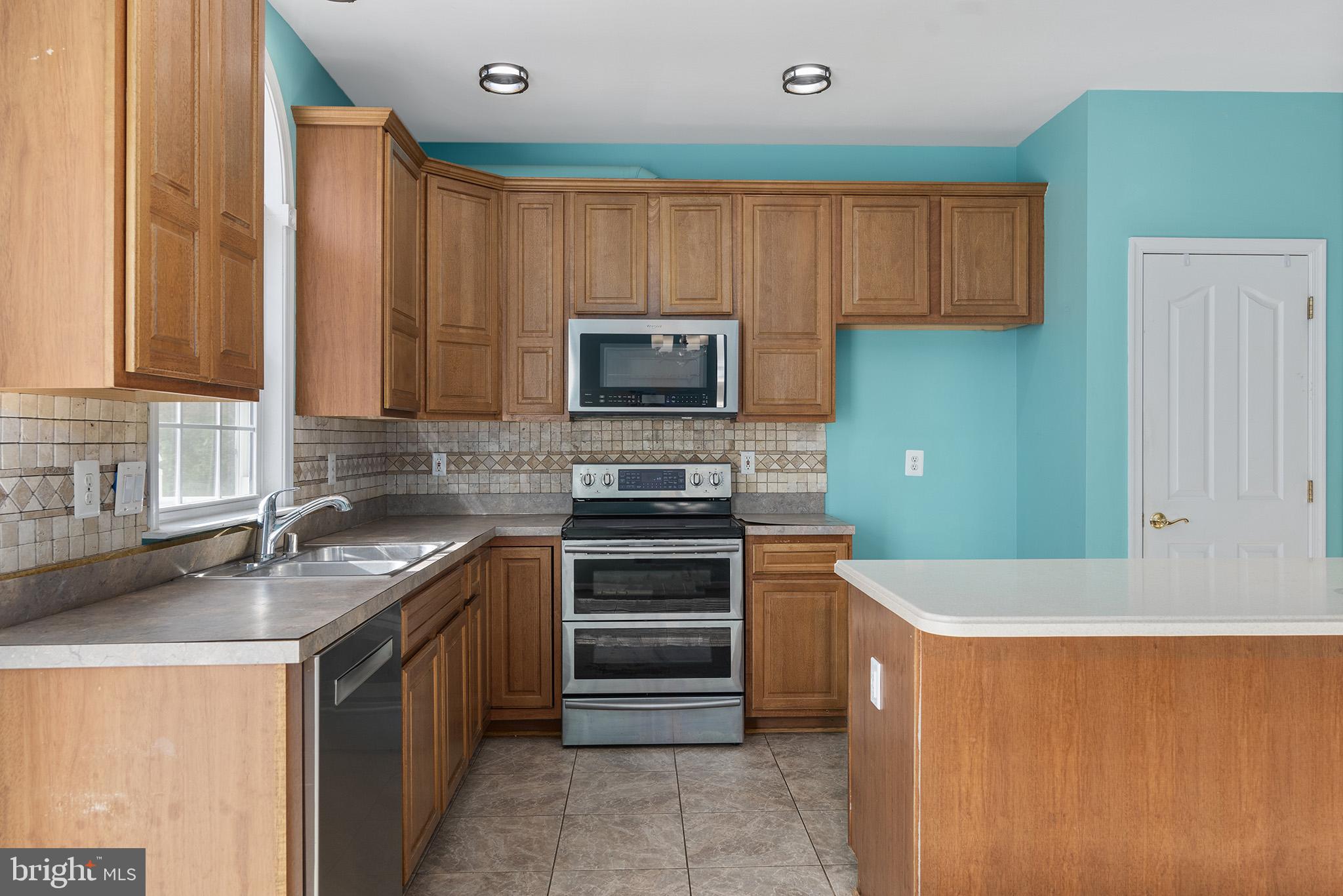 WHITAKER WOODS - Residential