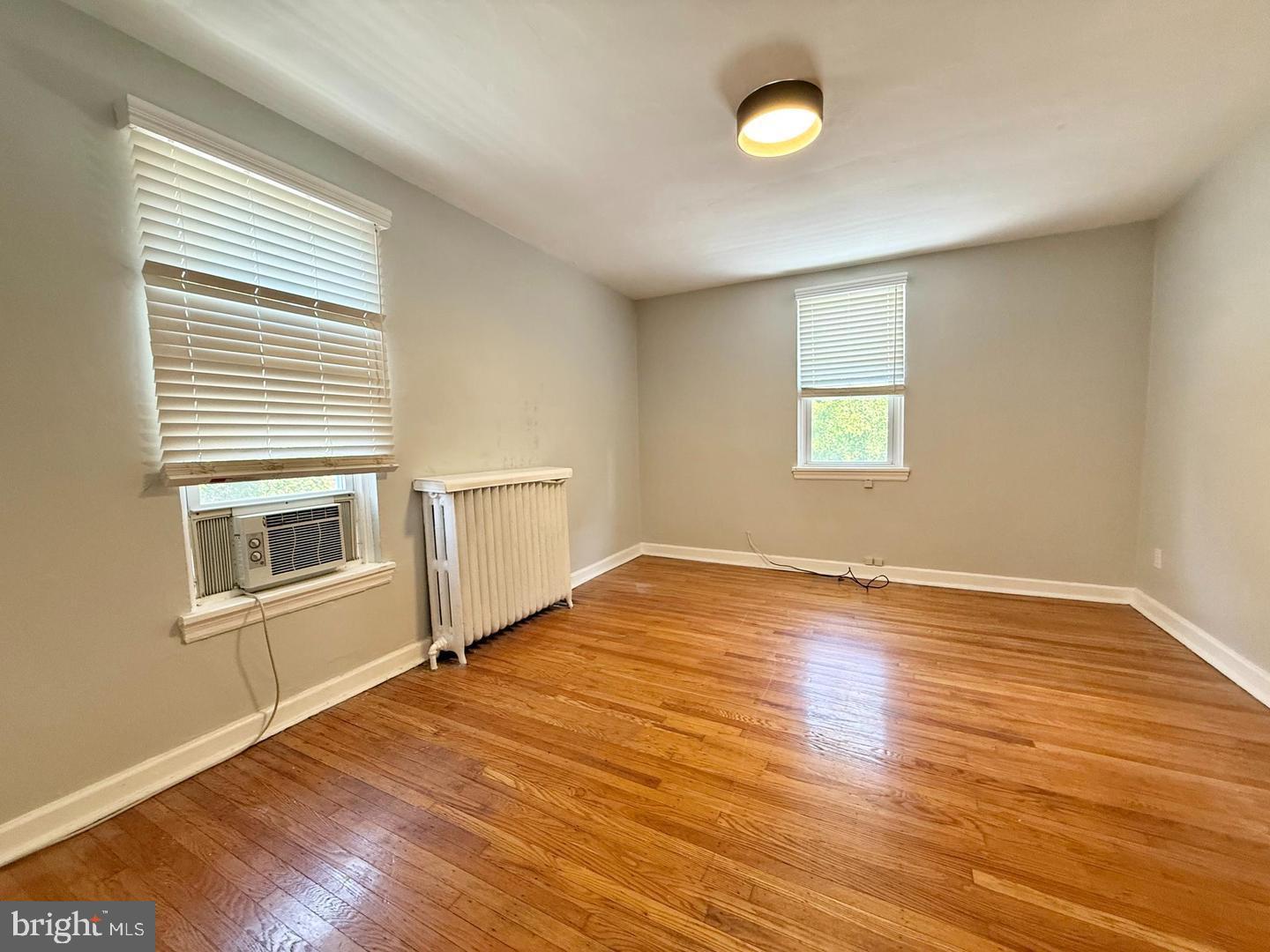 SOCIETY HILL - Residential Lease