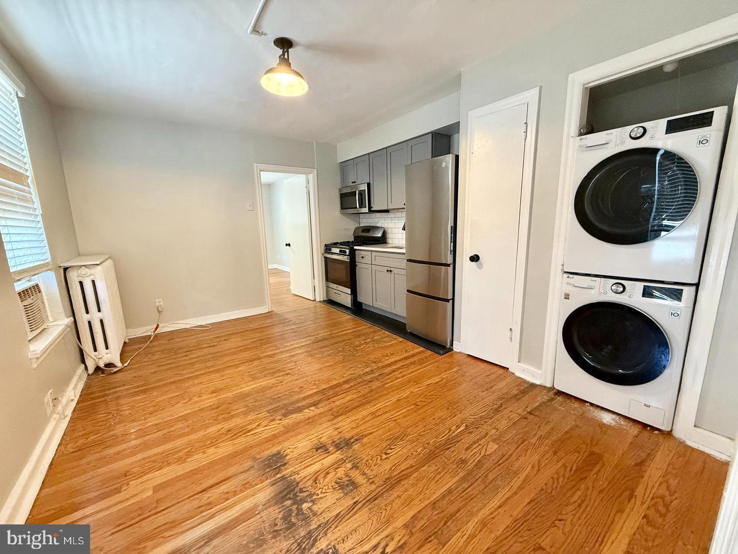 SOCIETY HILL - Residential Lease