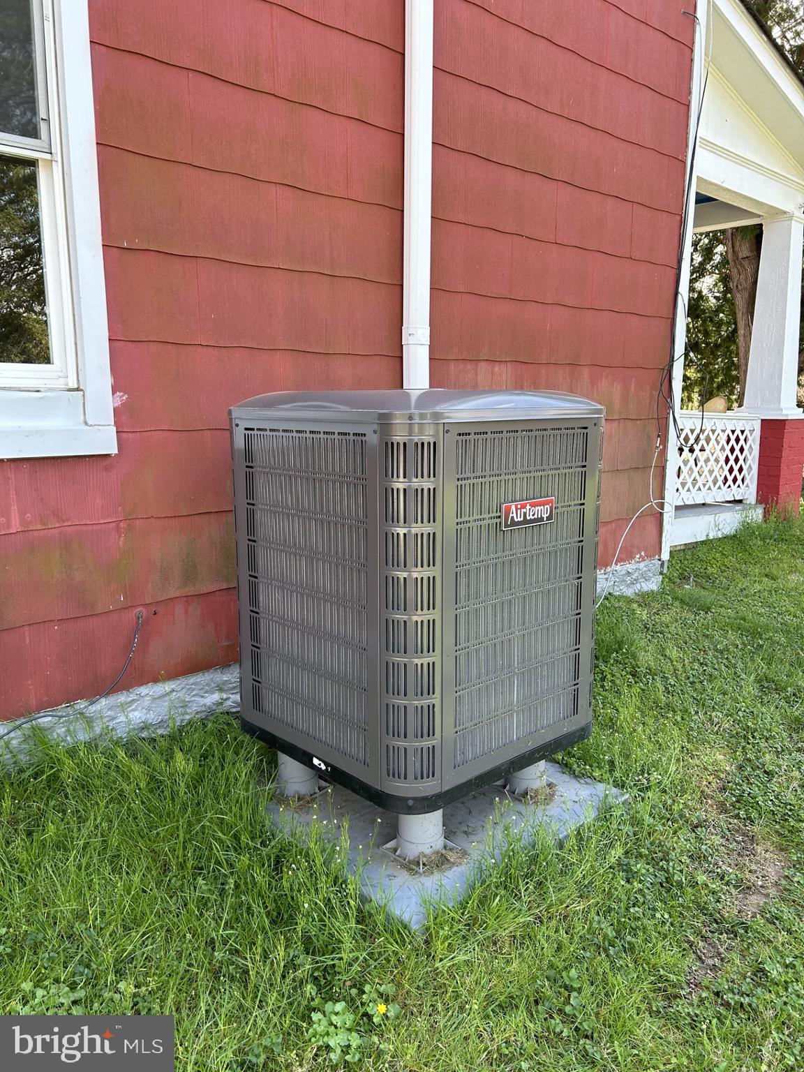 SHERVETTES CORNER - Residential