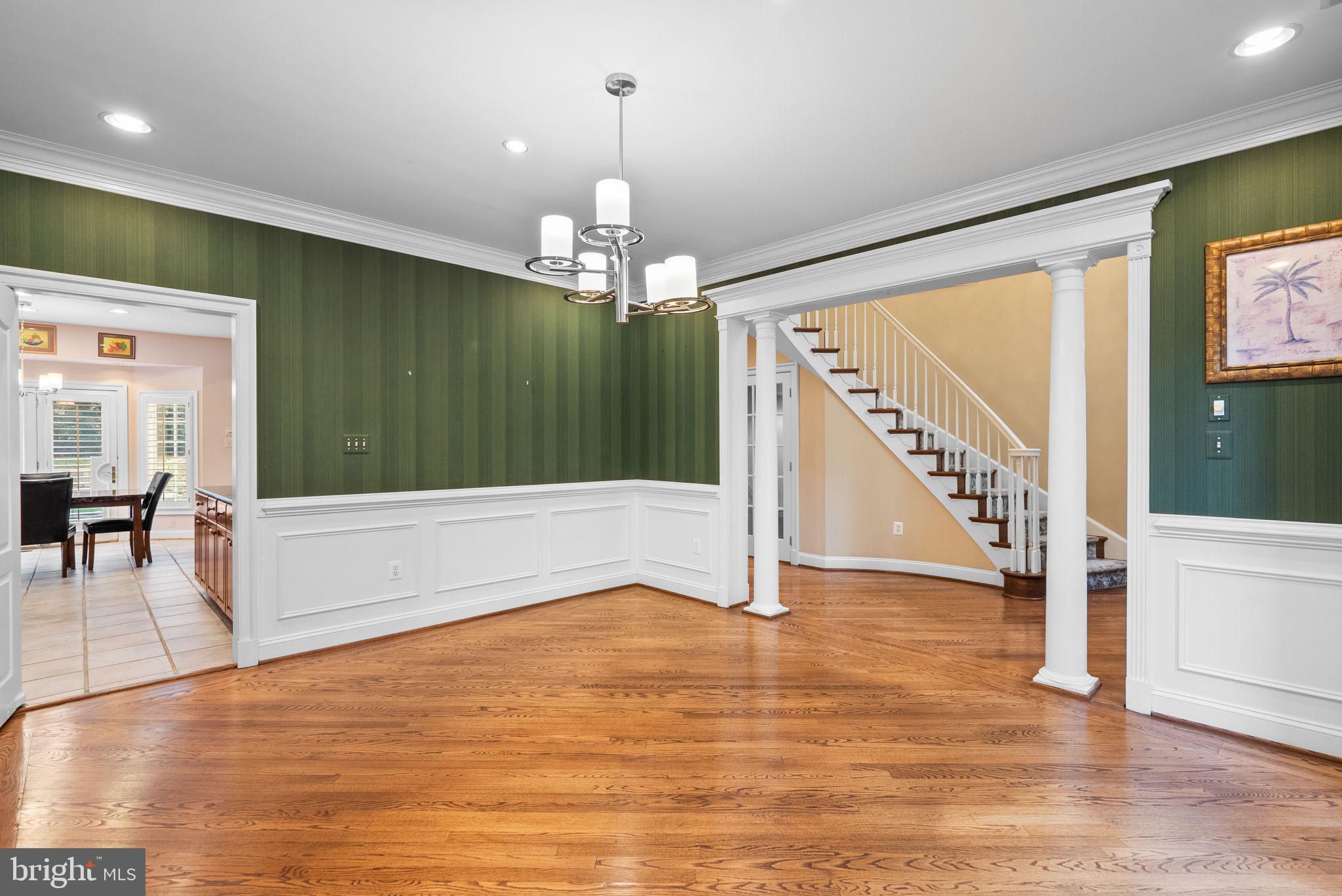 WILLOWS OF POTOMAC - Residential