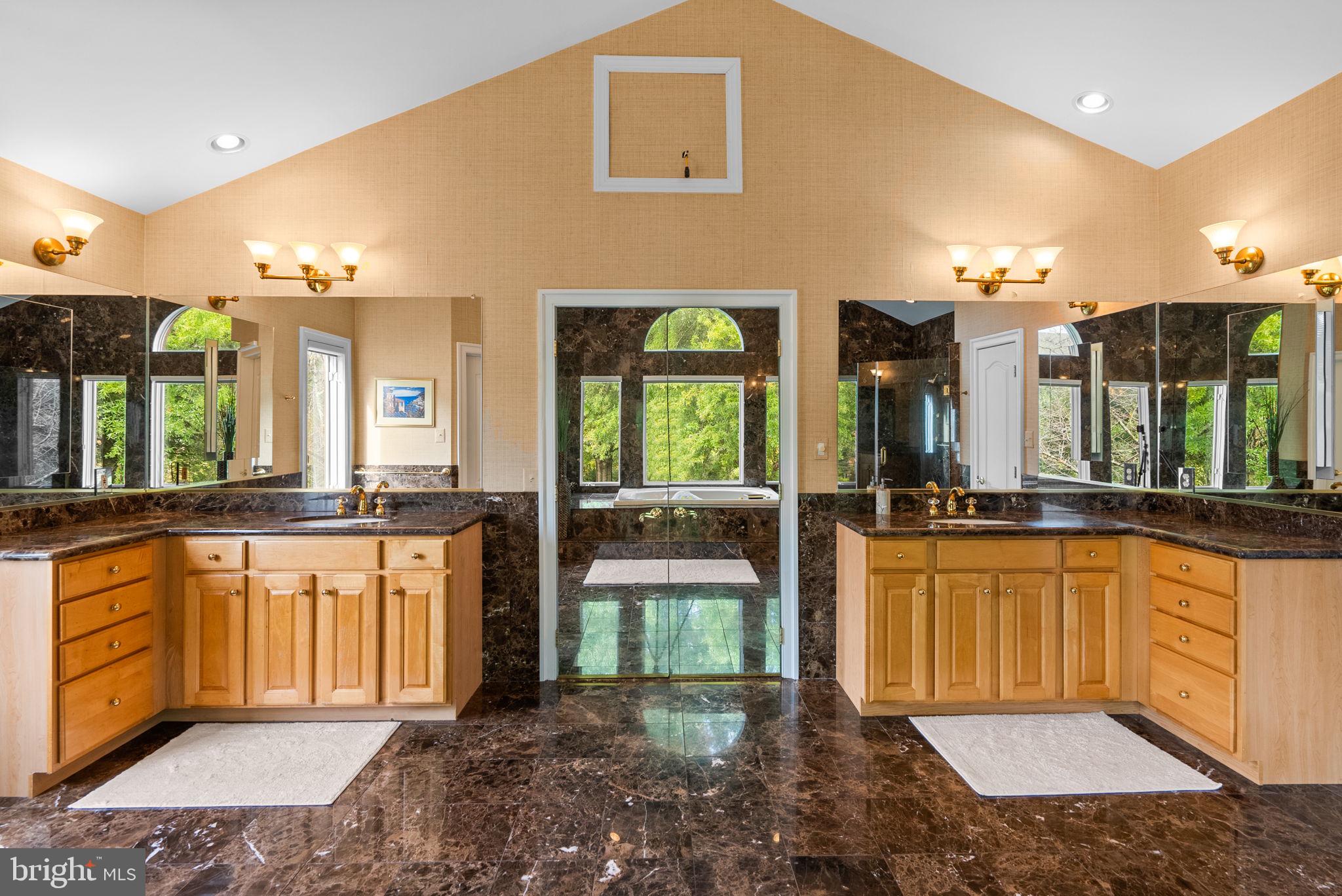 WILLOWS OF POTOMAC - Residential