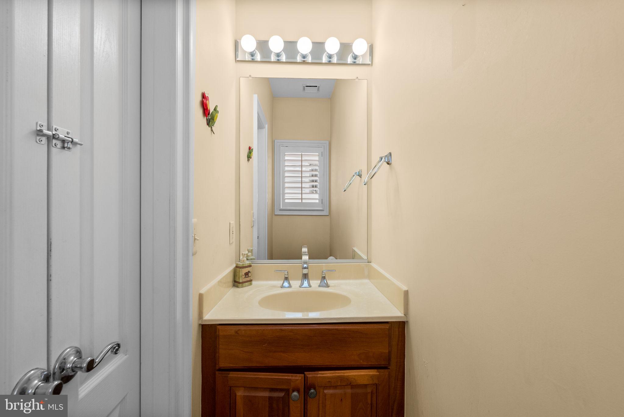 WILLOWS OF POTOMAC - Residential