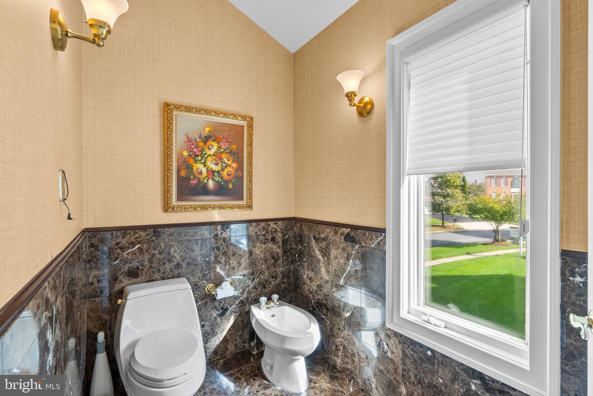 WILLOWS OF POTOMAC - Residential