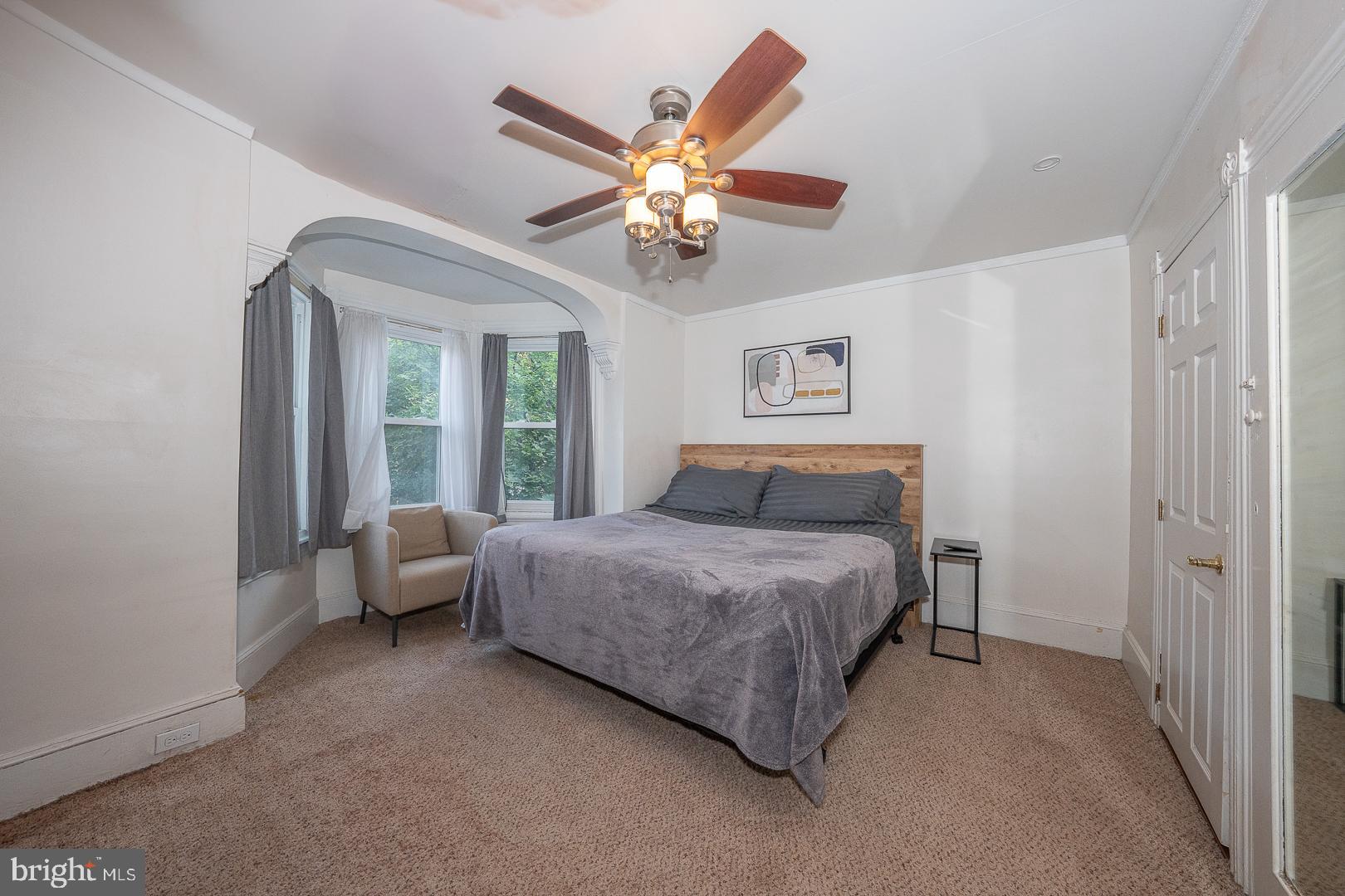 NORRISTOWN - Residential