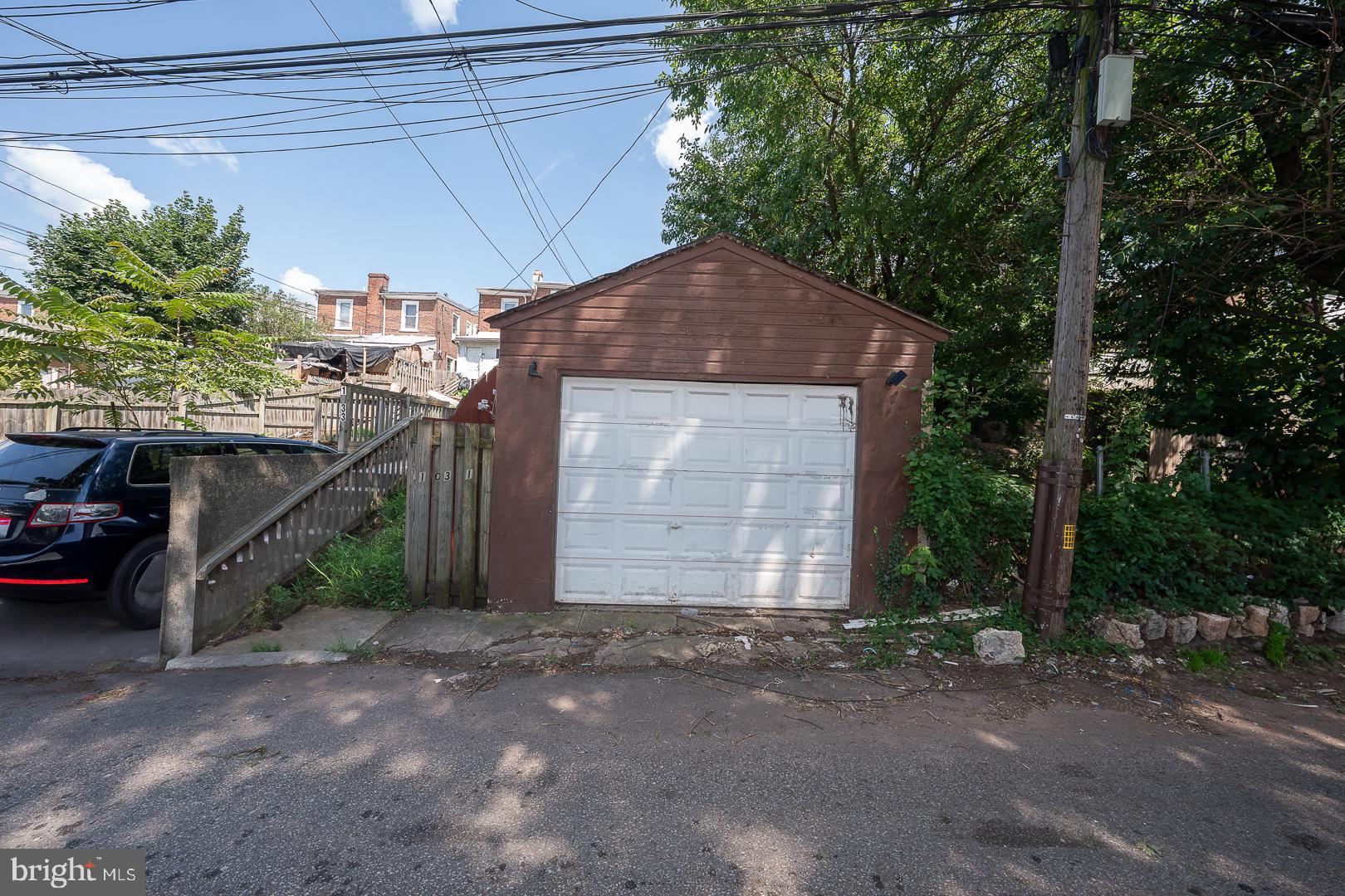 NORRISTOWN - Residential