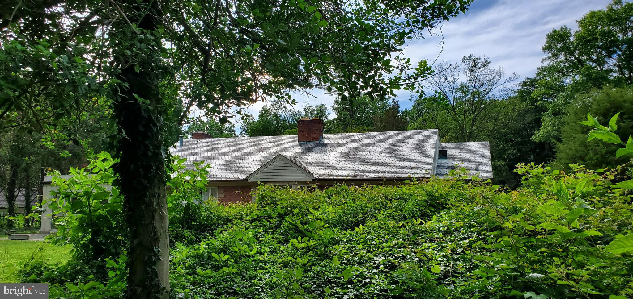 SPRING VALLEY - Residential