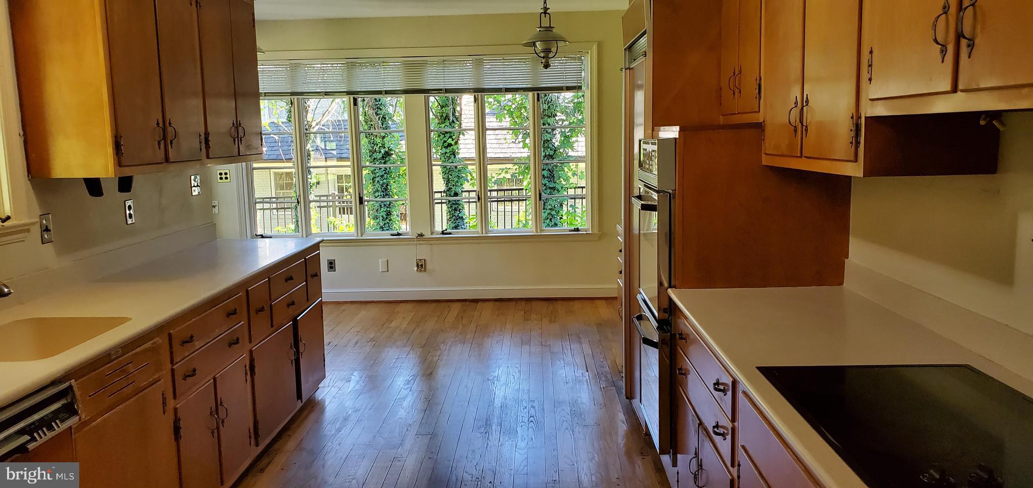 SPRING VALLEY - Residential