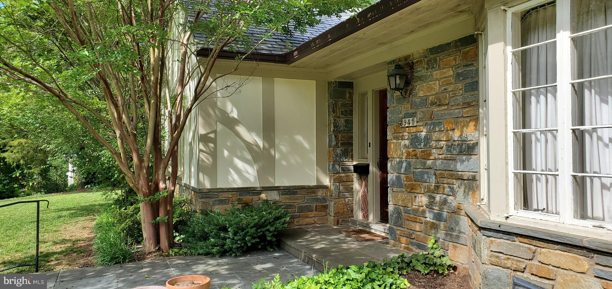 SPRING VALLEY - Residential