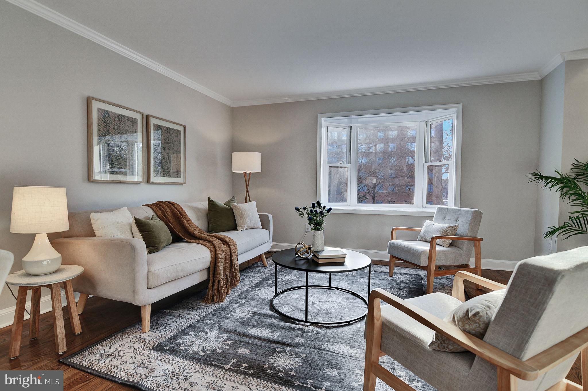 DOMINION SQUARE - Residential