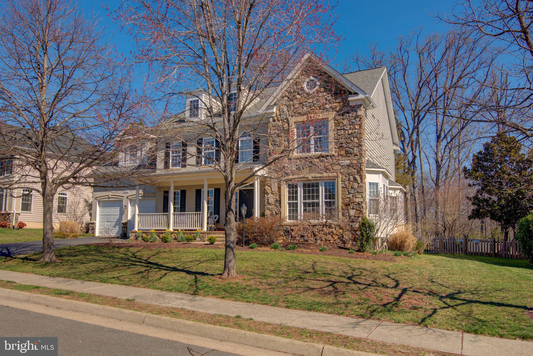 EDWARDS LANDING - Residential