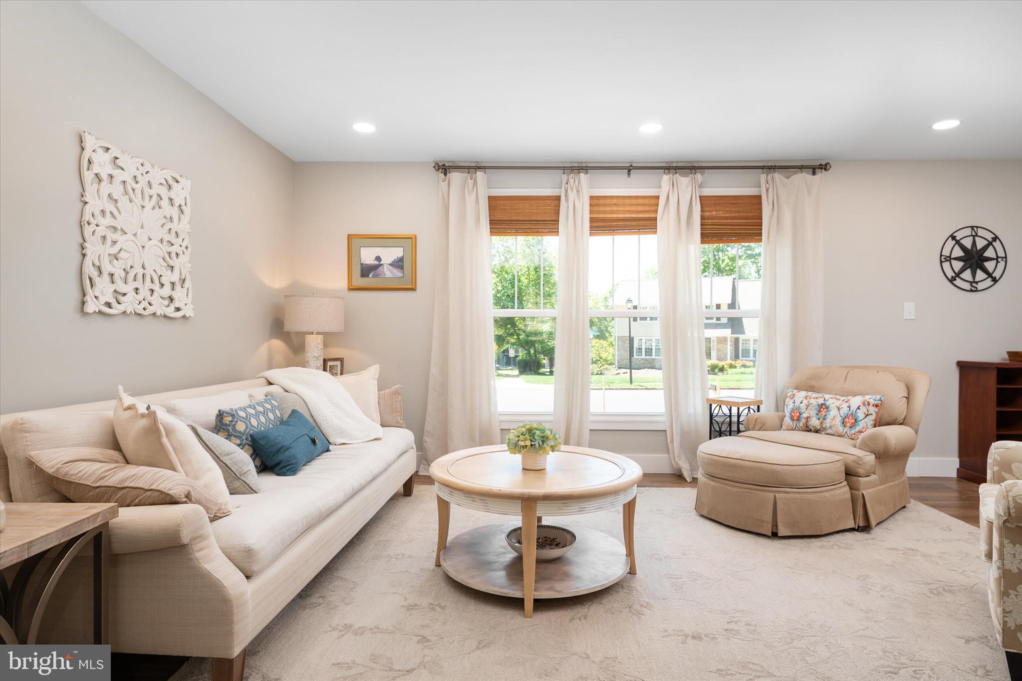 ANNAPOLIS LANDING - Residential