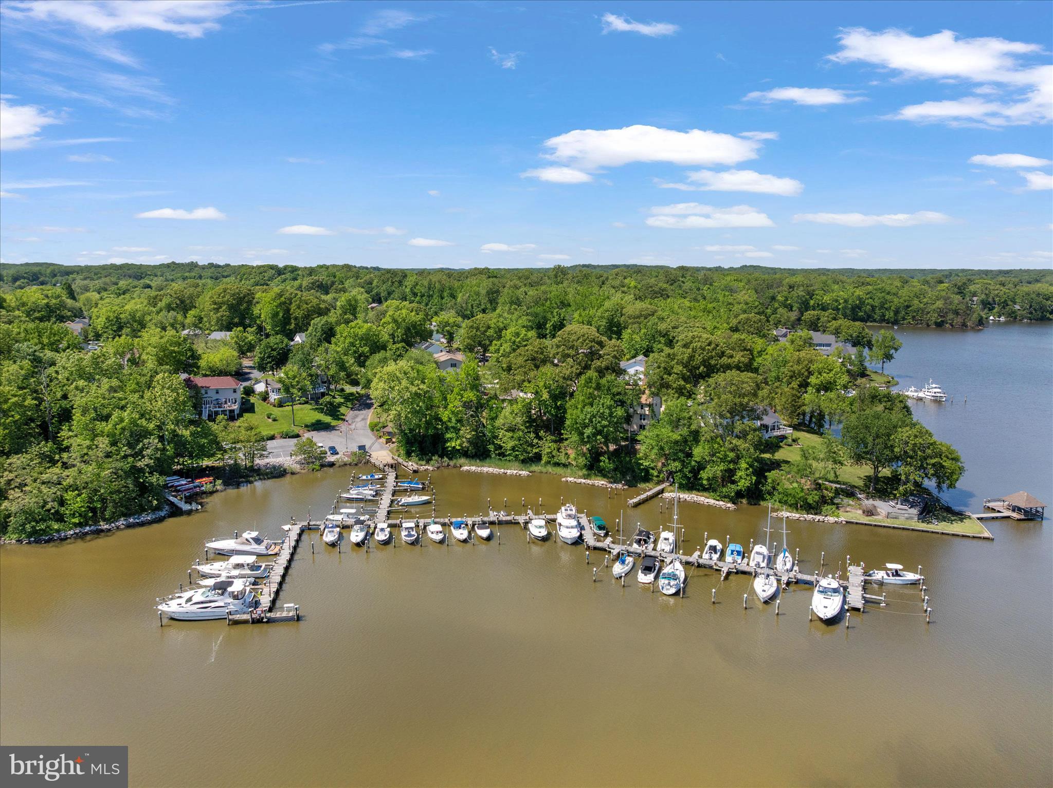 ANNAPOLIS LANDING - Residential