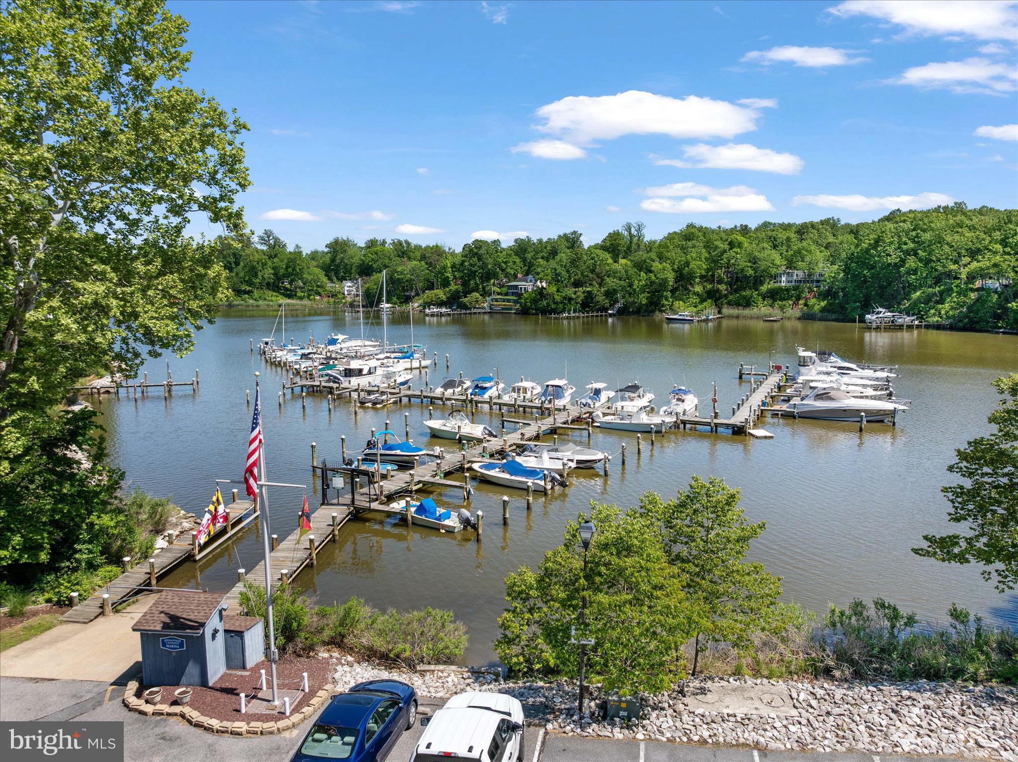 ANNAPOLIS LANDING - Residential