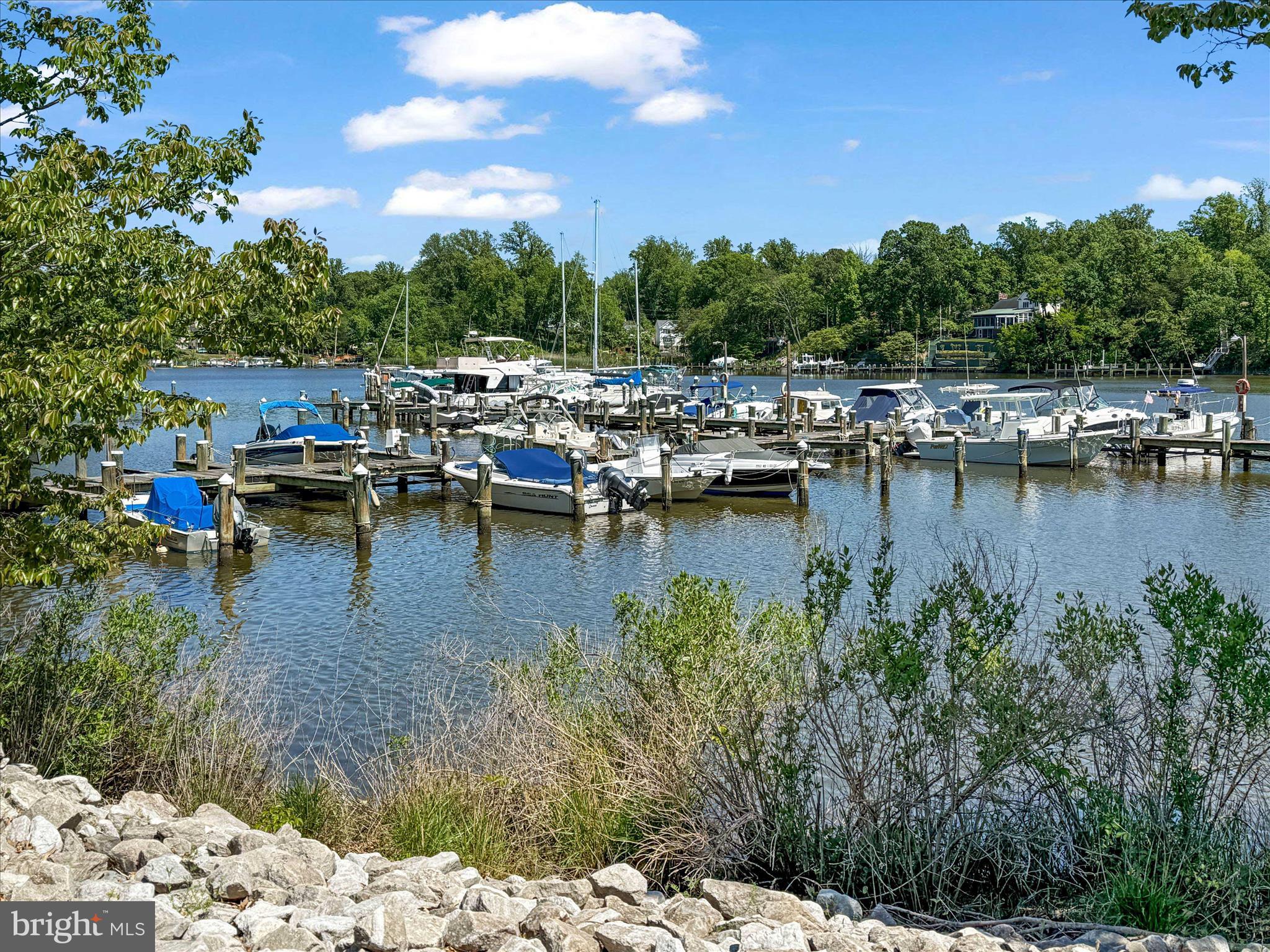 ANNAPOLIS LANDING - Residential