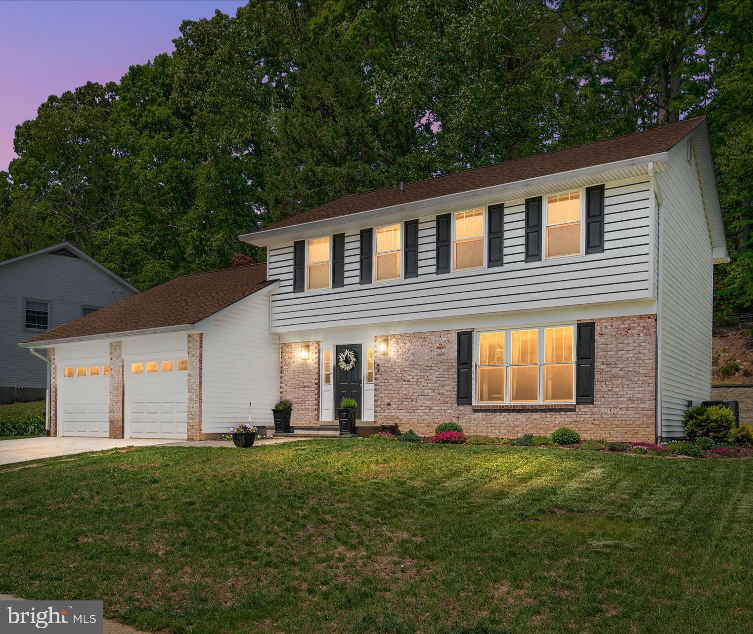 ANNAPOLIS LANDING - Residential