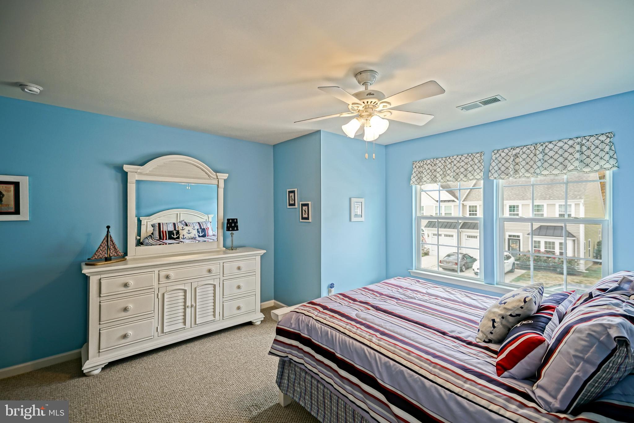 SHOREVIEW WOODS - Residential