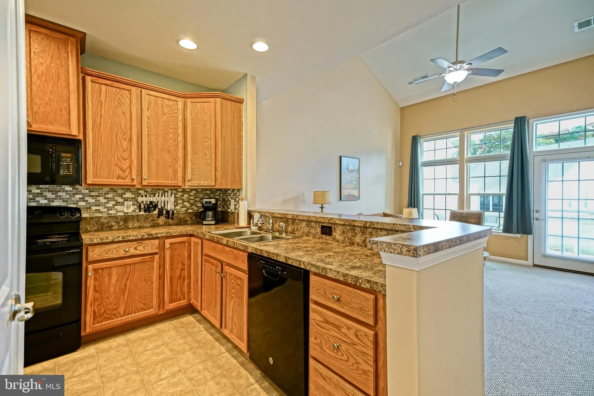 Milton, Delaware 19968, United States, 3 Bedrooms Bedrooms, ,3 BathroomsBathrooms,Residential,Pending,108135