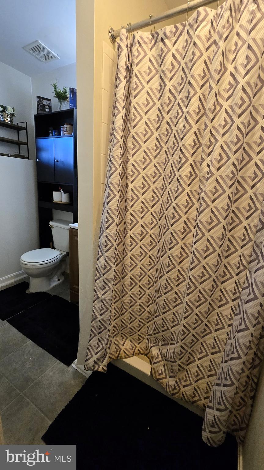 COLONY SQ 01 - Residential