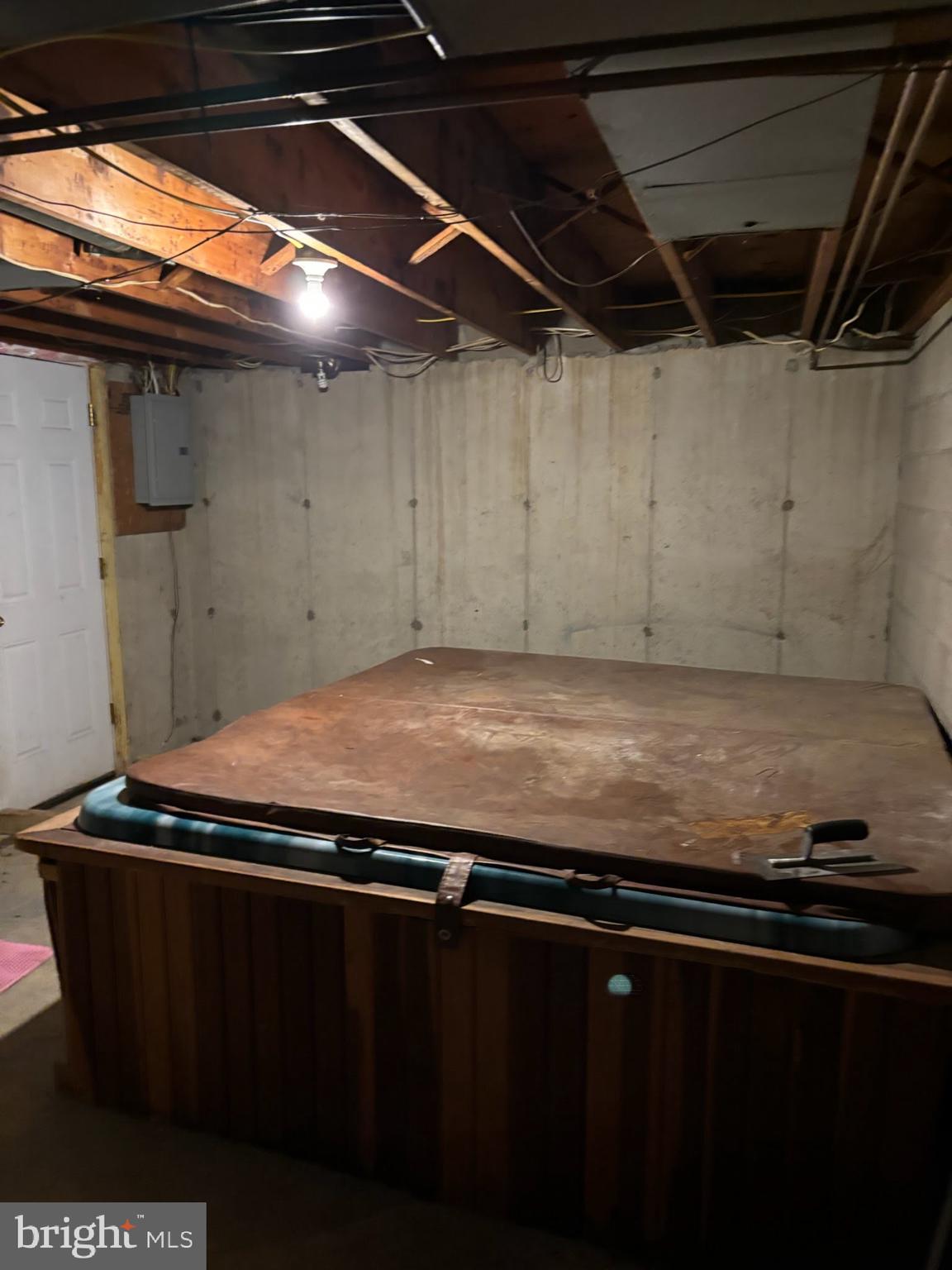 BROOKHAVEN - Residential