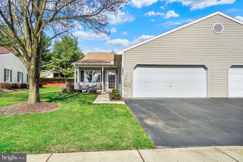 2022 FAVERSHAM WAY 2022 YORK PA 17402