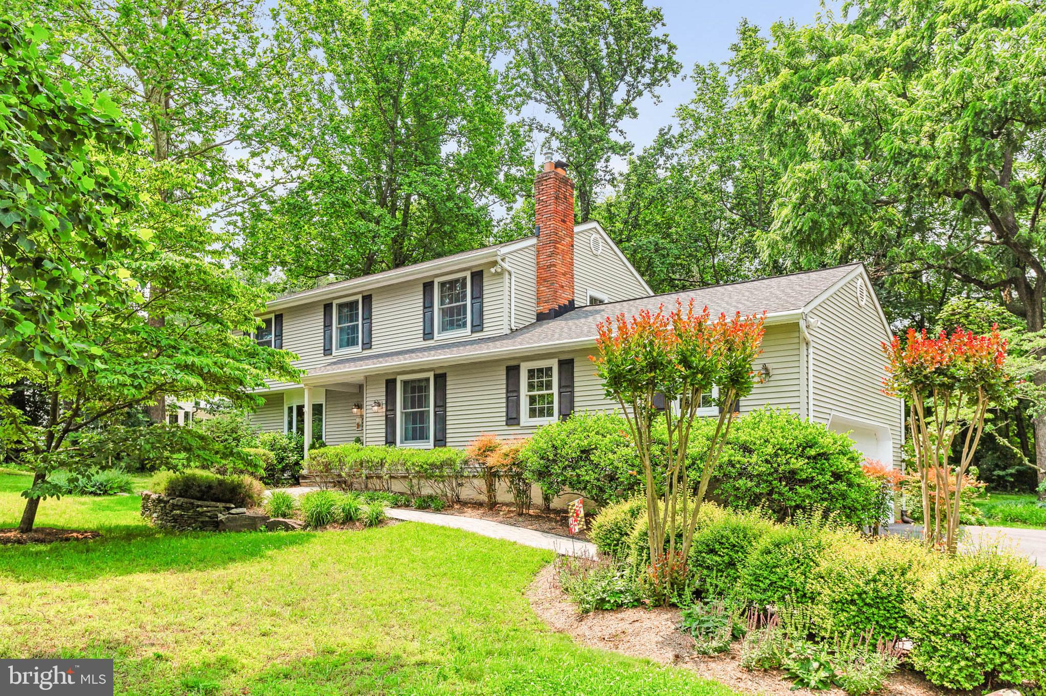 1012 PLACID COURT