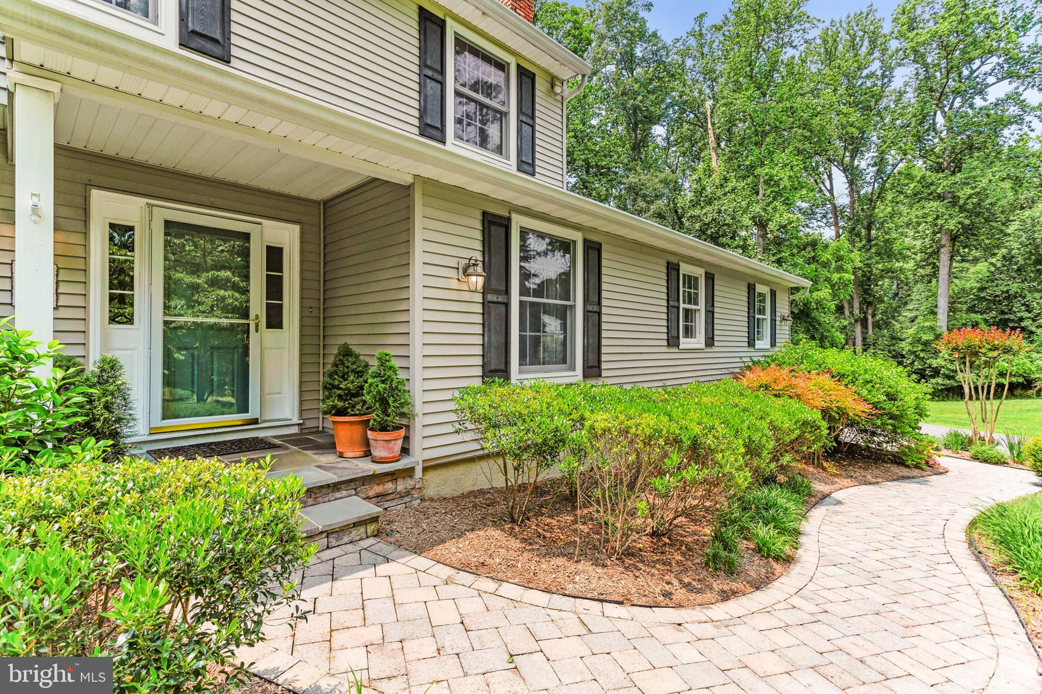 1012 PLACID COURT