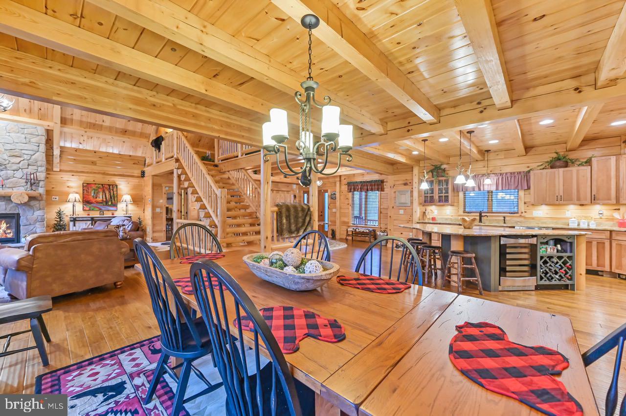 SPLIT ROCK - Residential