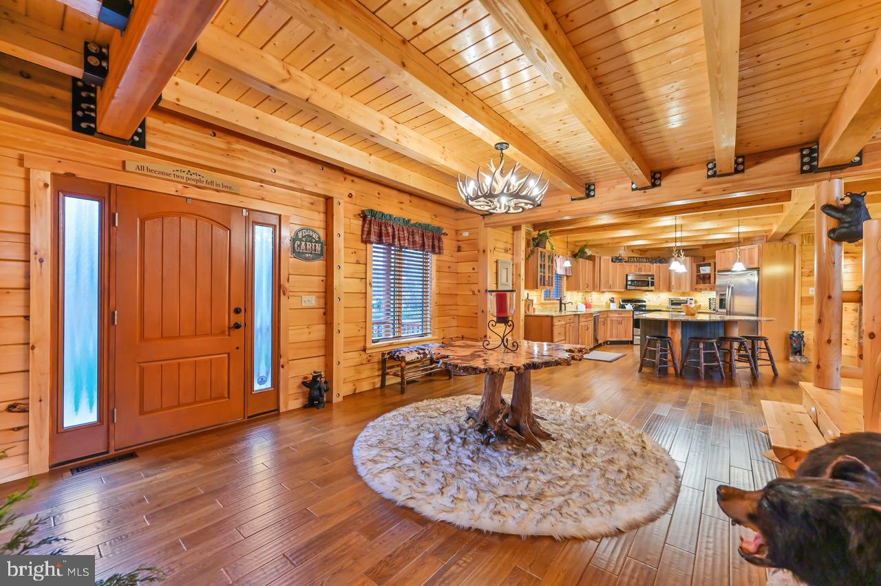 SPLIT ROCK - Residential