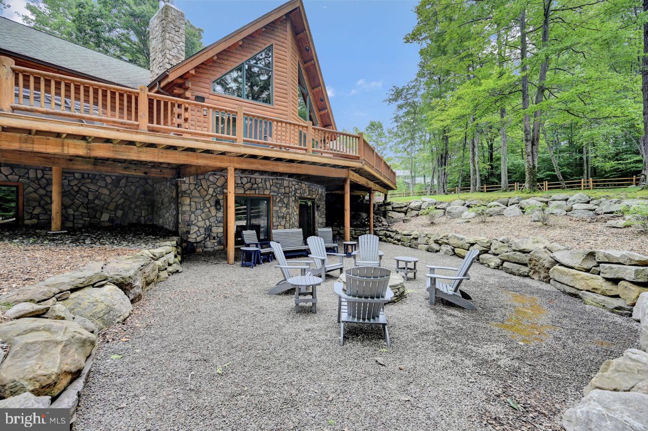 SPLIT ROCK - Residential