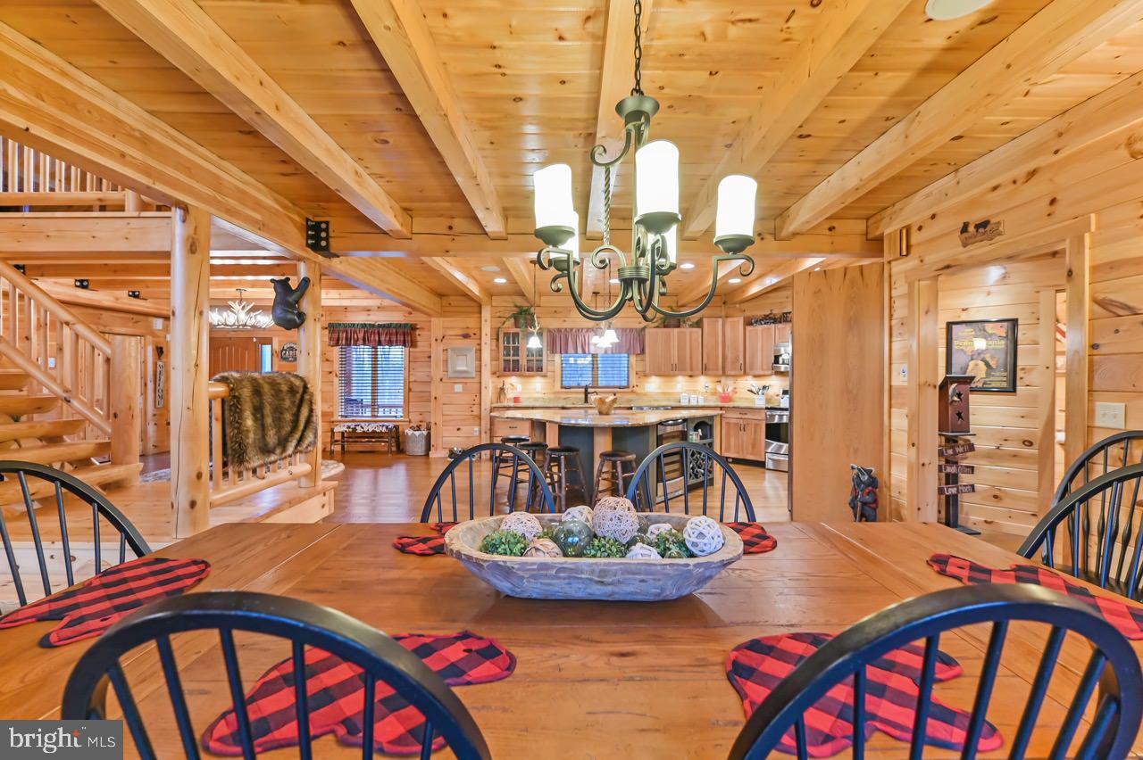 SPLIT ROCK - Residential