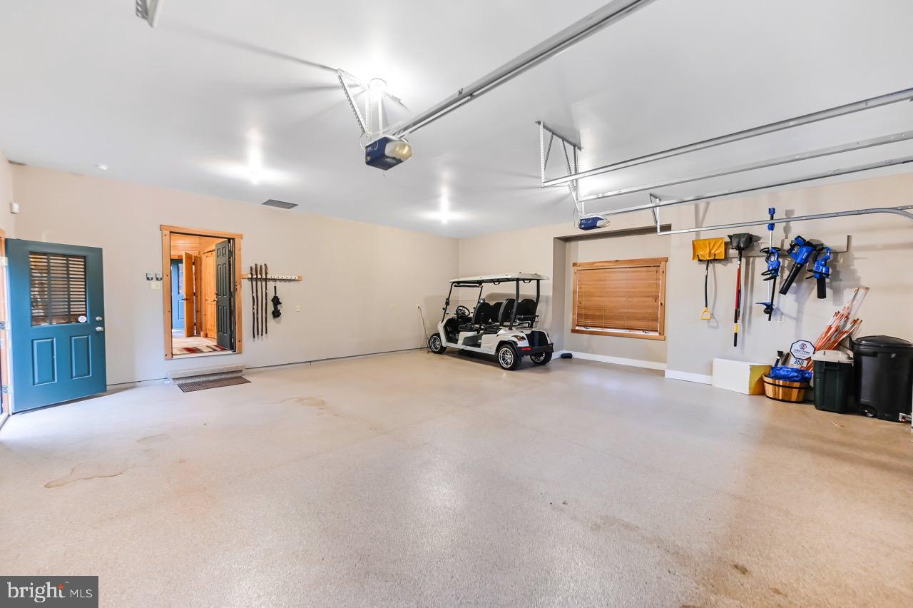 SPLIT ROCK - Residential