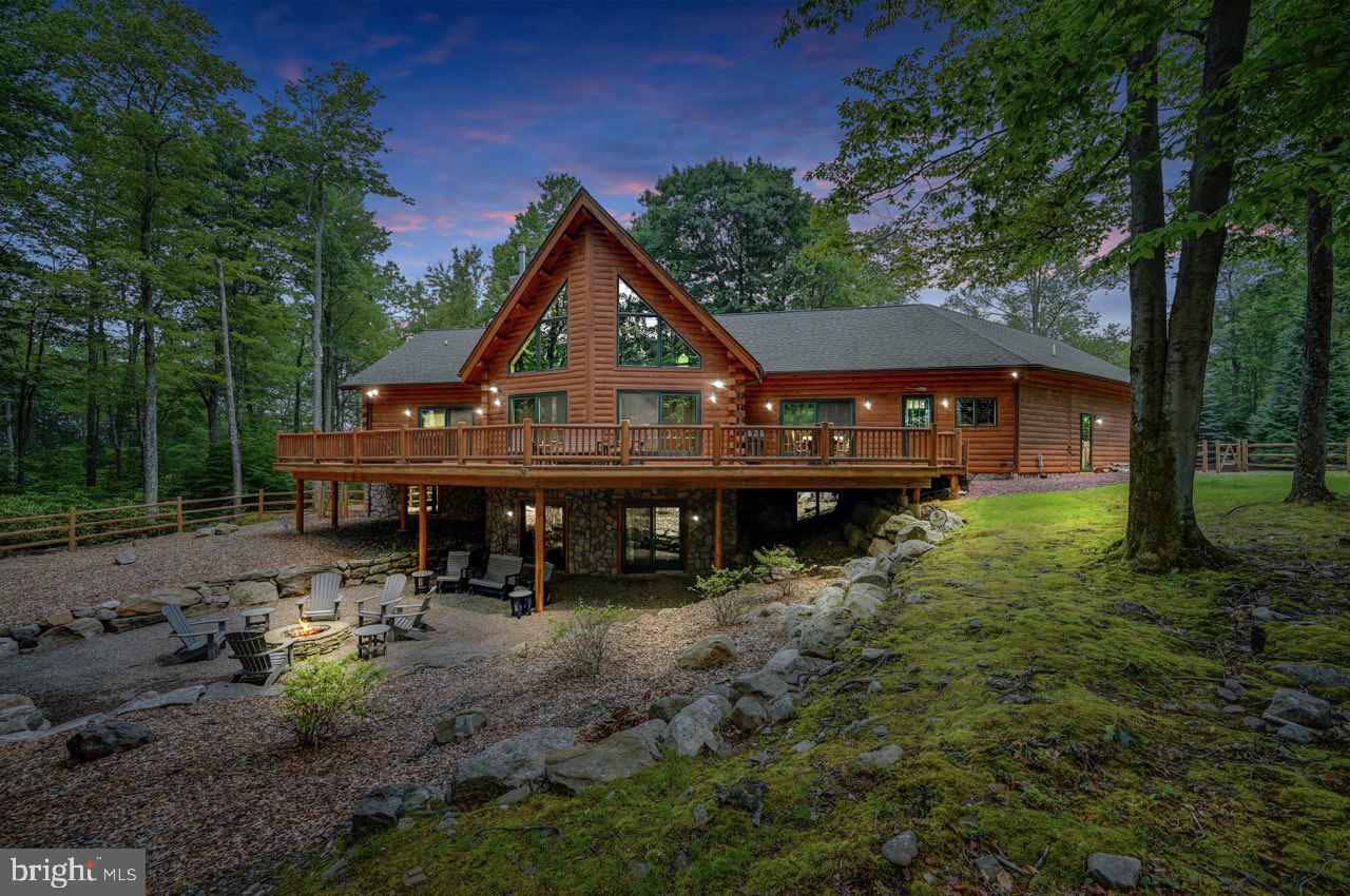 SPLIT ROCK - Residential