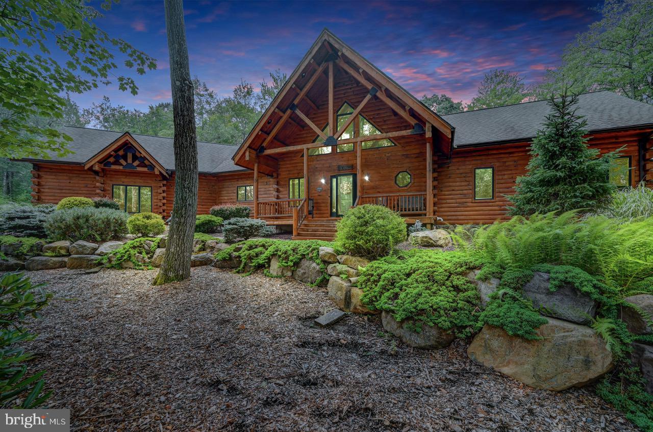 SPLIT ROCK - Residential