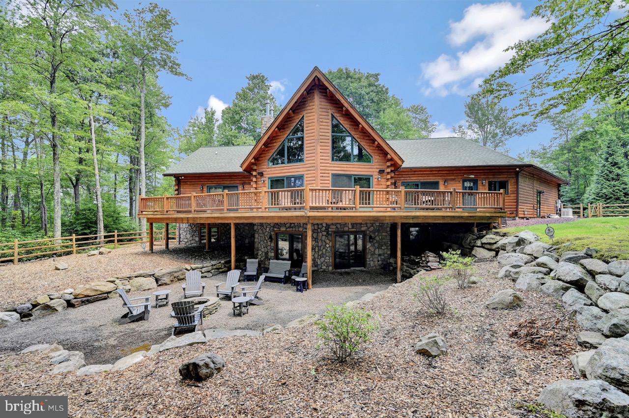 SPLIT ROCK - Residential