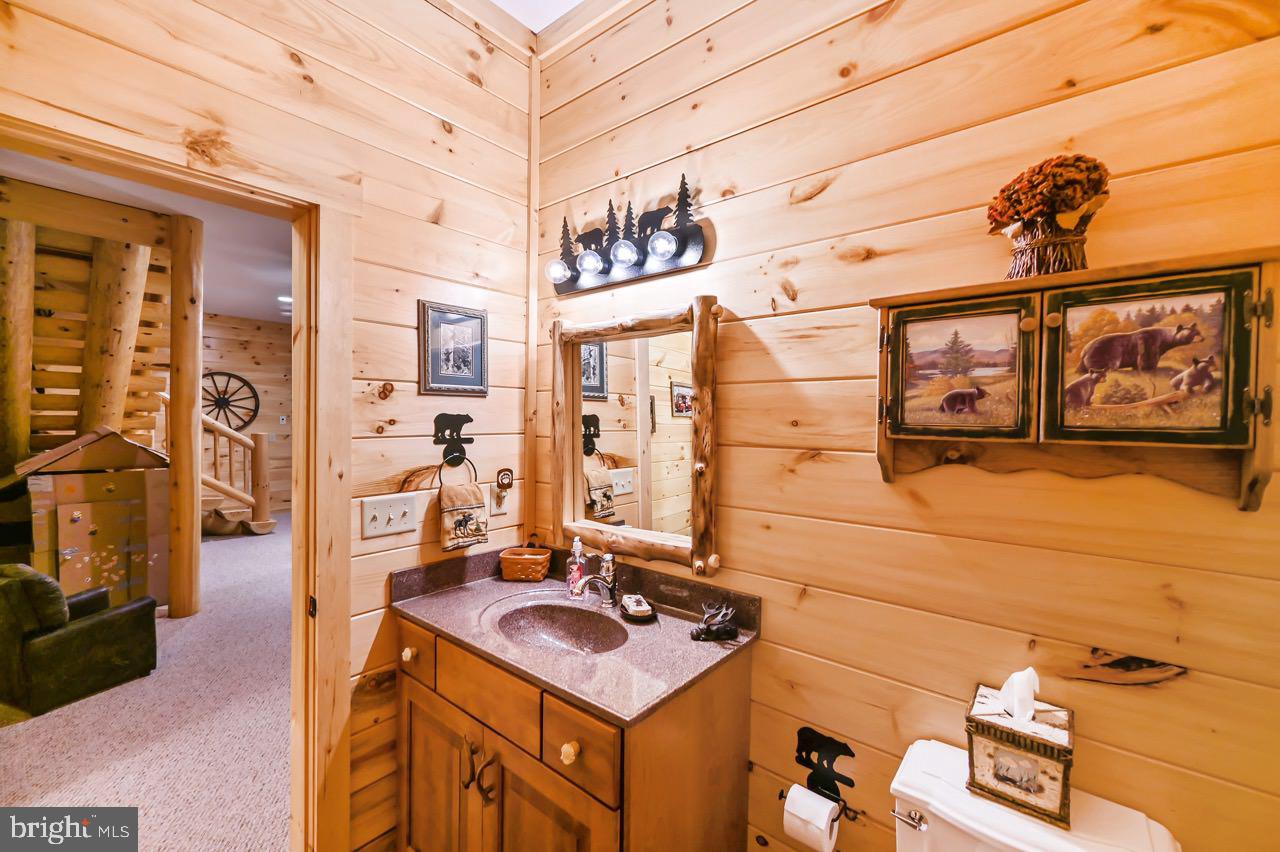 SPLIT ROCK - Residential