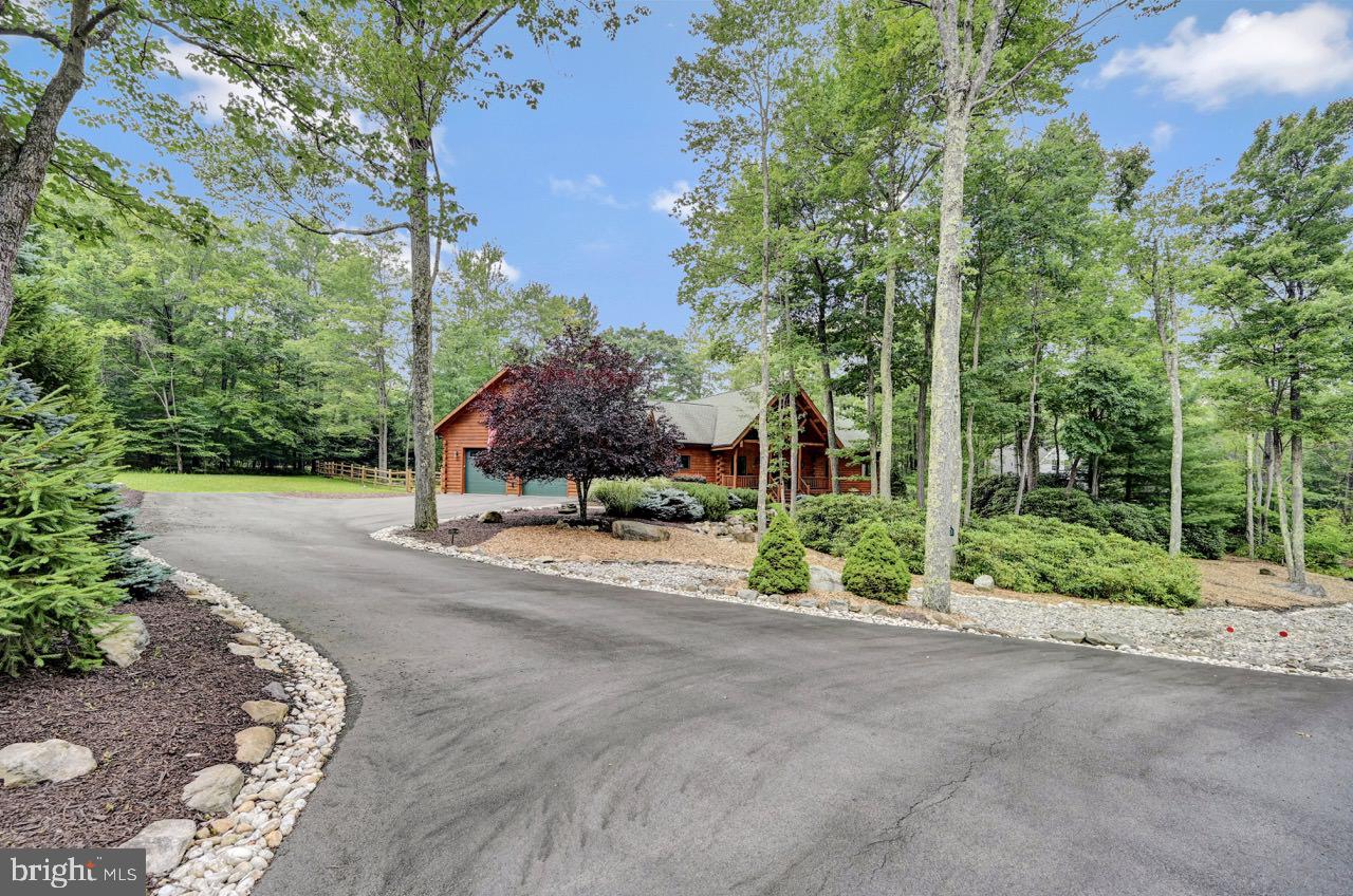 SPLIT ROCK - Residential