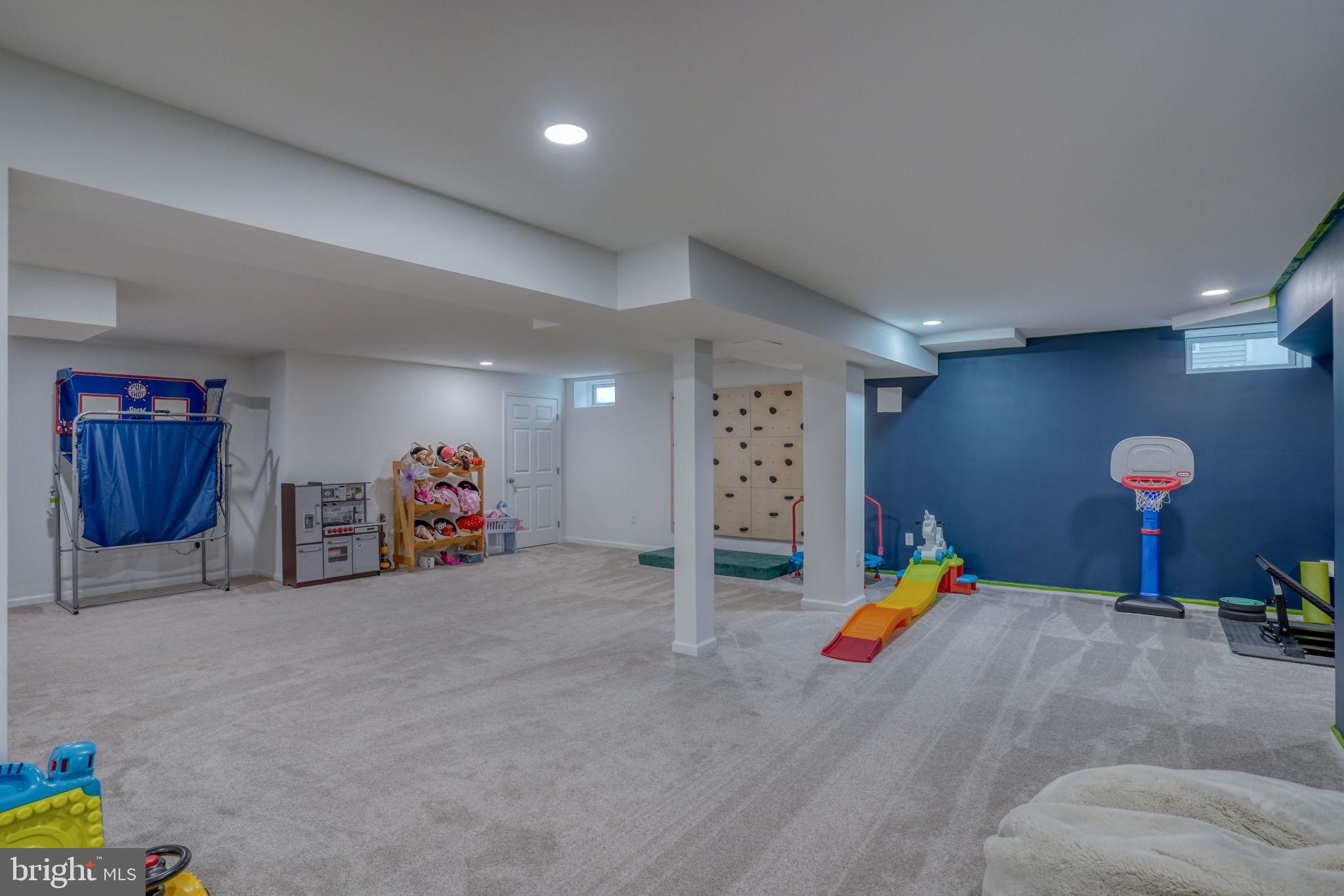 PARKSIDE - Residential