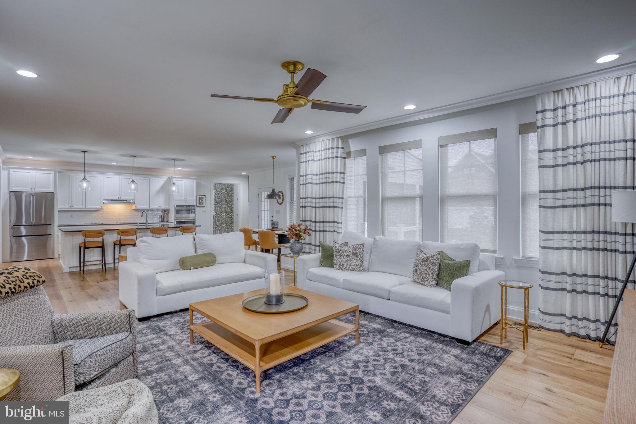 PARKSIDE - Residential