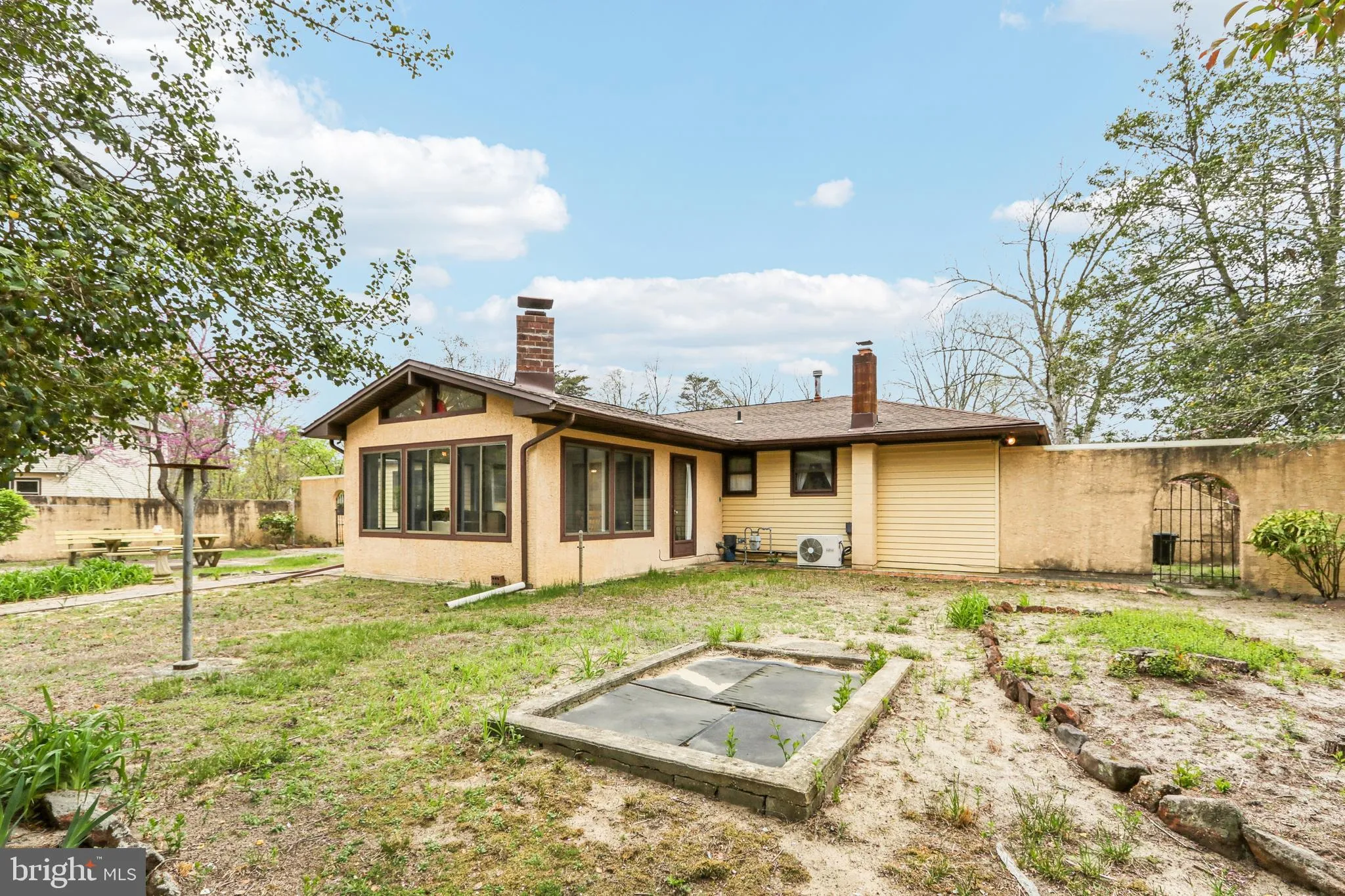 Millville, New Jersey 08332, United States, 3 Bedrooms Bedrooms, ,2 BathroomsBathrooms,Residential,Pending,113824