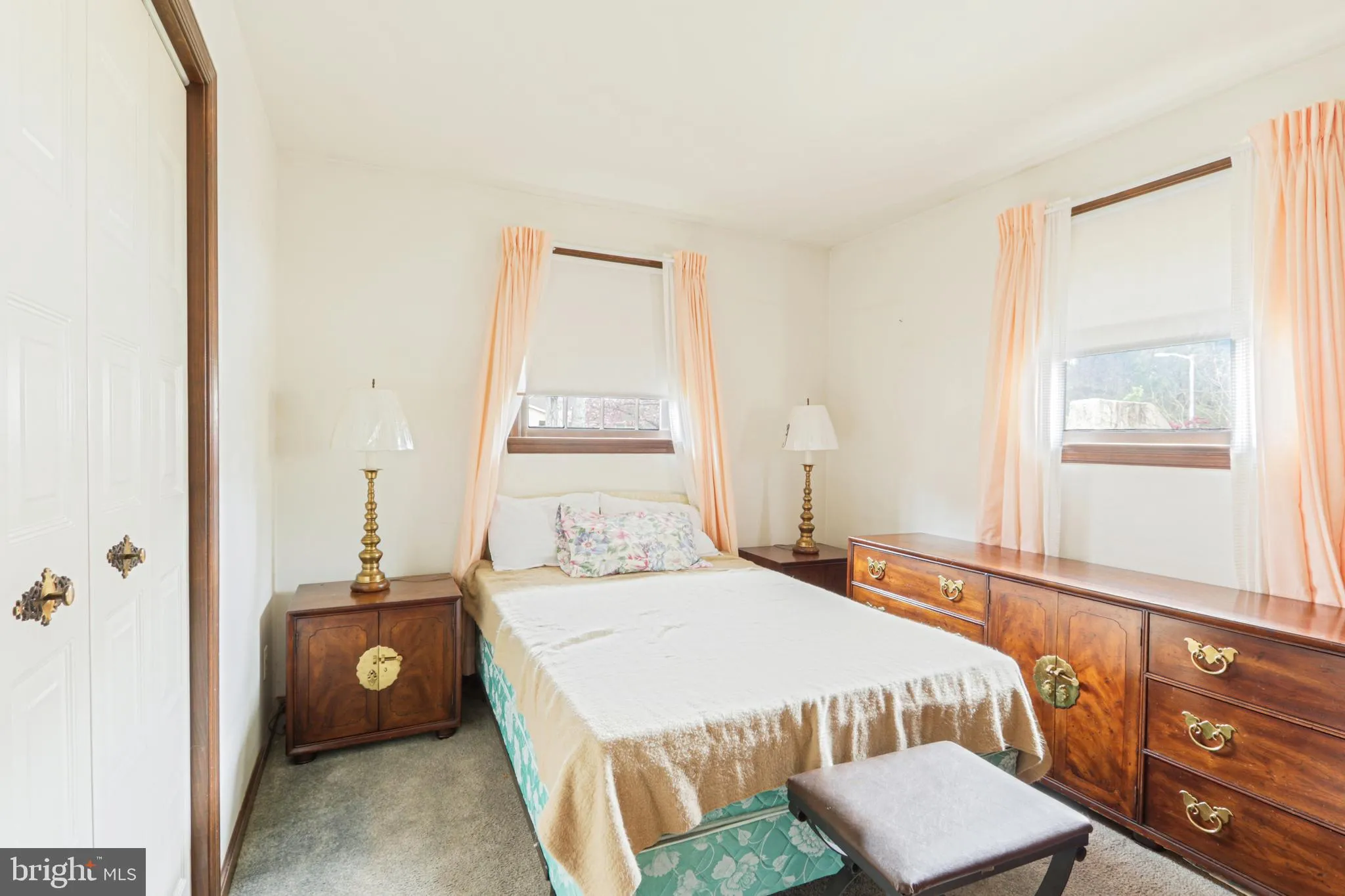 Millville, New Jersey 08332, United States, 3 Bedrooms Bedrooms, ,2 BathroomsBathrooms,Residential,Pending,113824