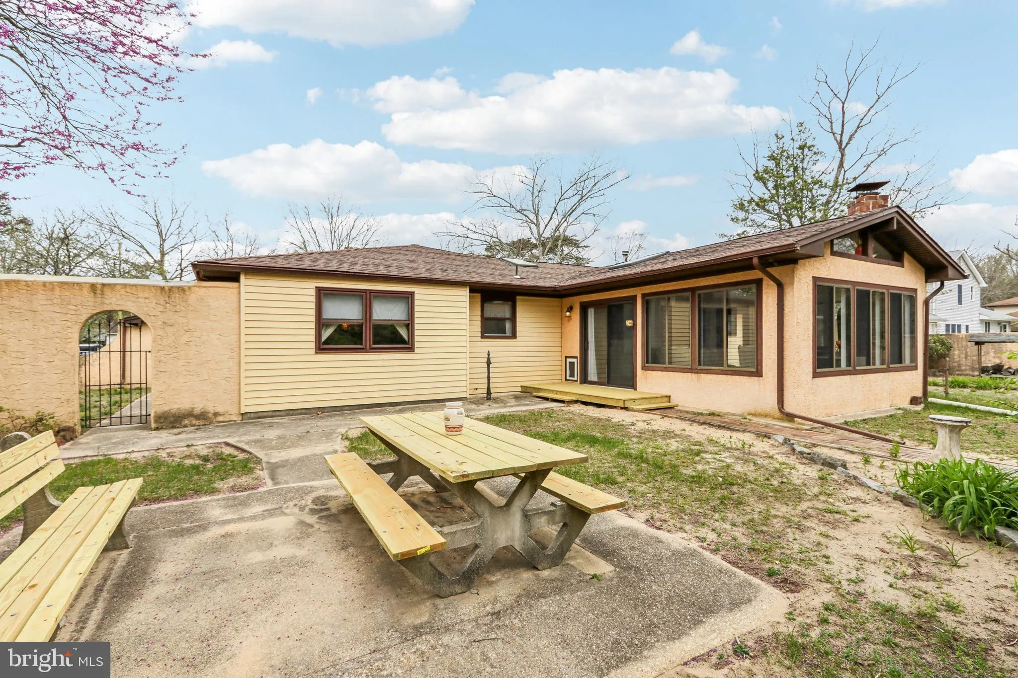 Millville, New Jersey 08332, United States, 3 Bedrooms Bedrooms, ,2 BathroomsBathrooms,Residential,Pending,113824