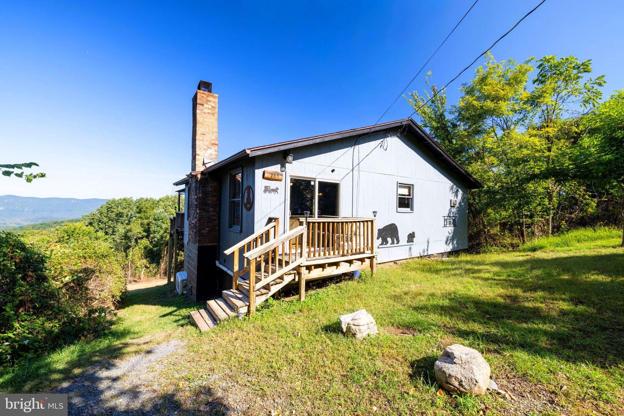 665 OVERLOOK DRIVE