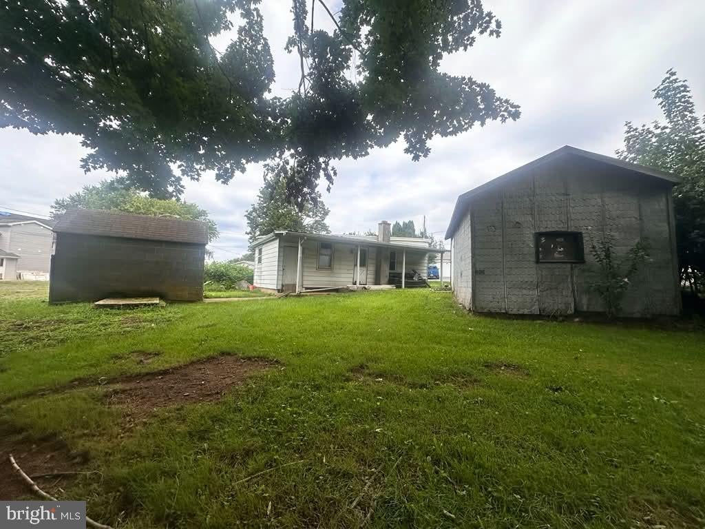1918 LEINBAUGH AVENUE