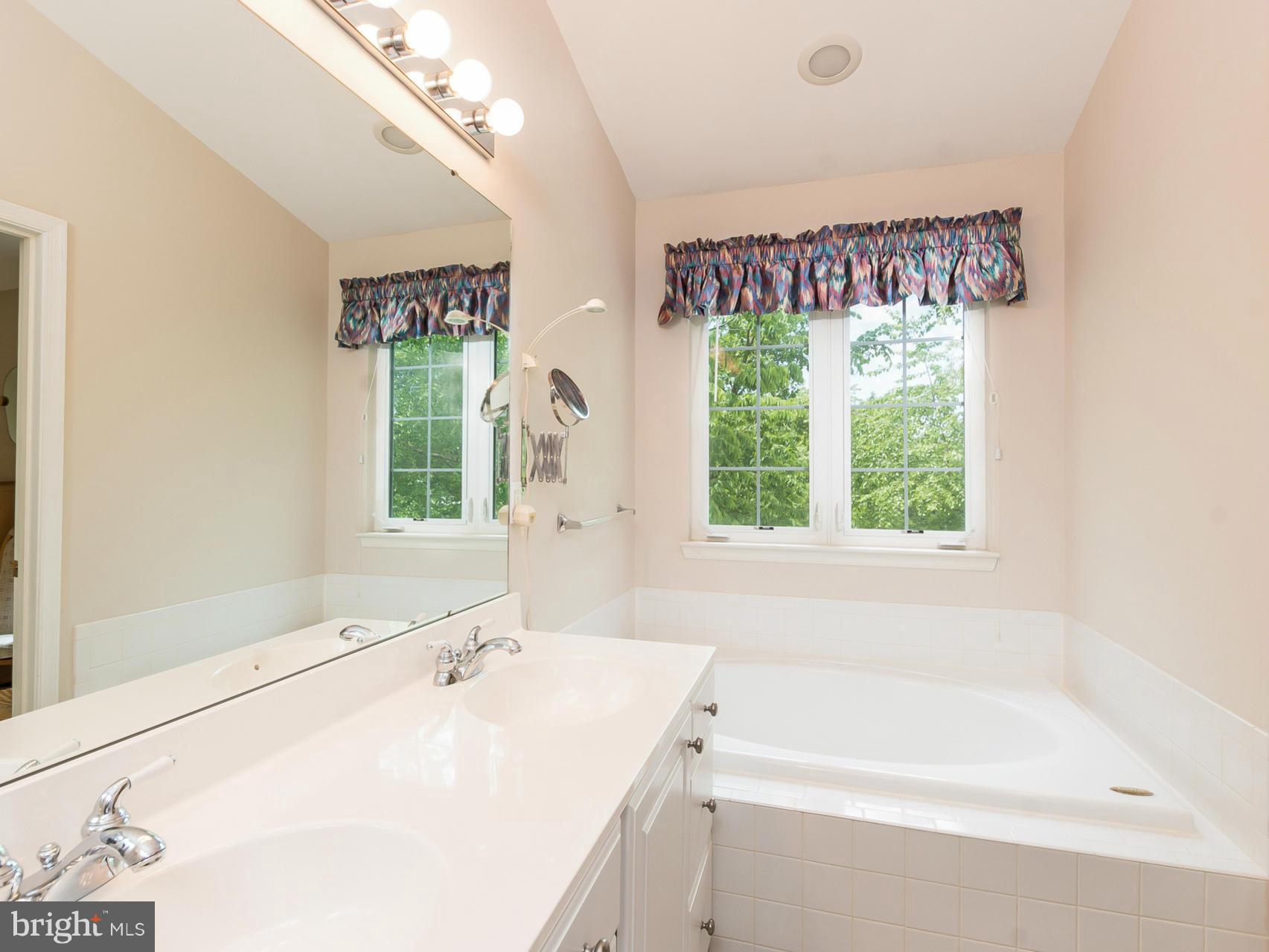 HUNTINGTON - Residential