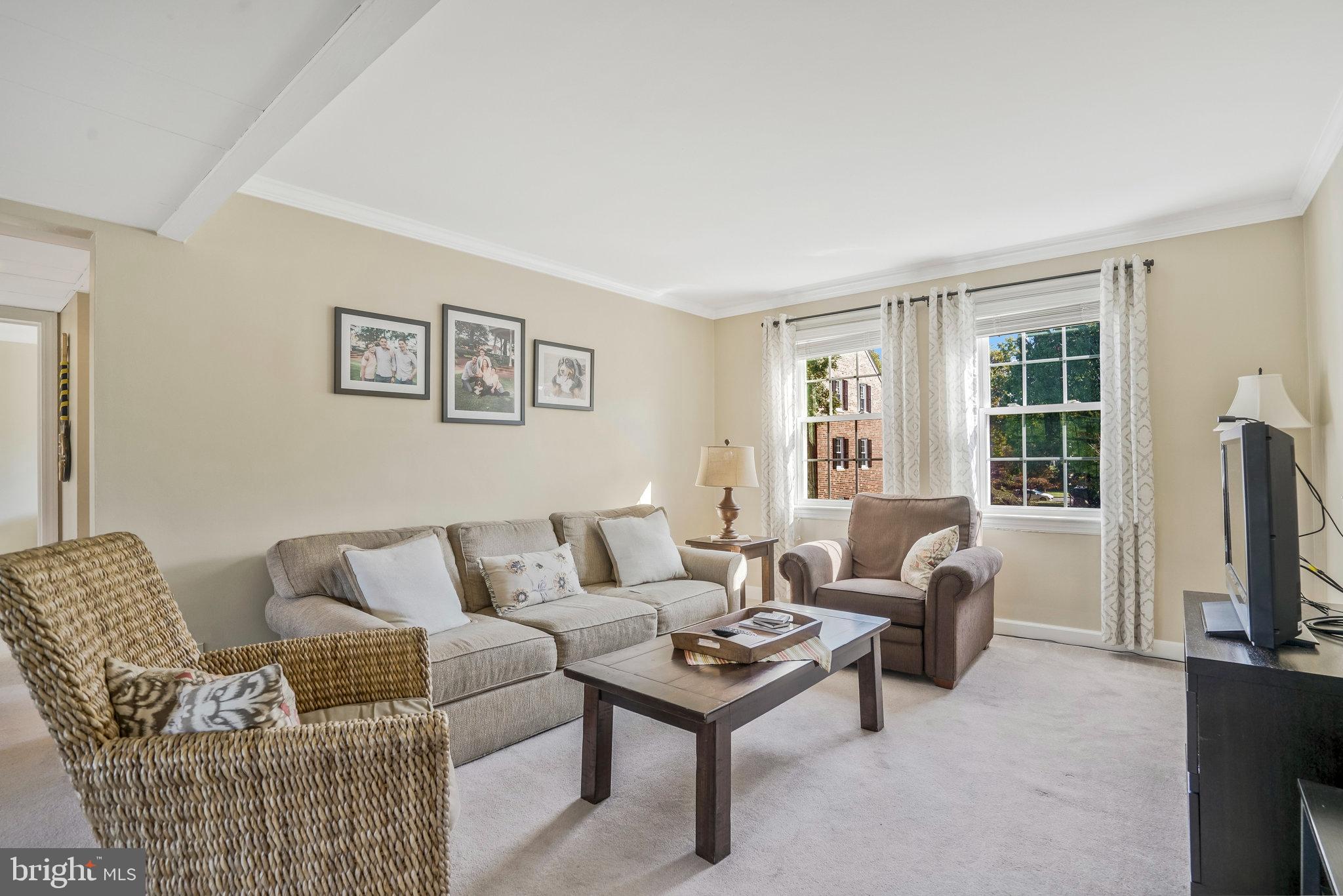 BELLE VIEW - Residential Lease