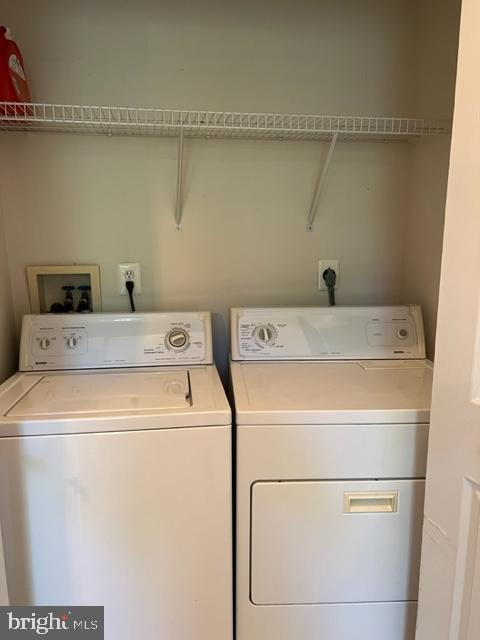 TIDEWATER COLONY - Residential Lease