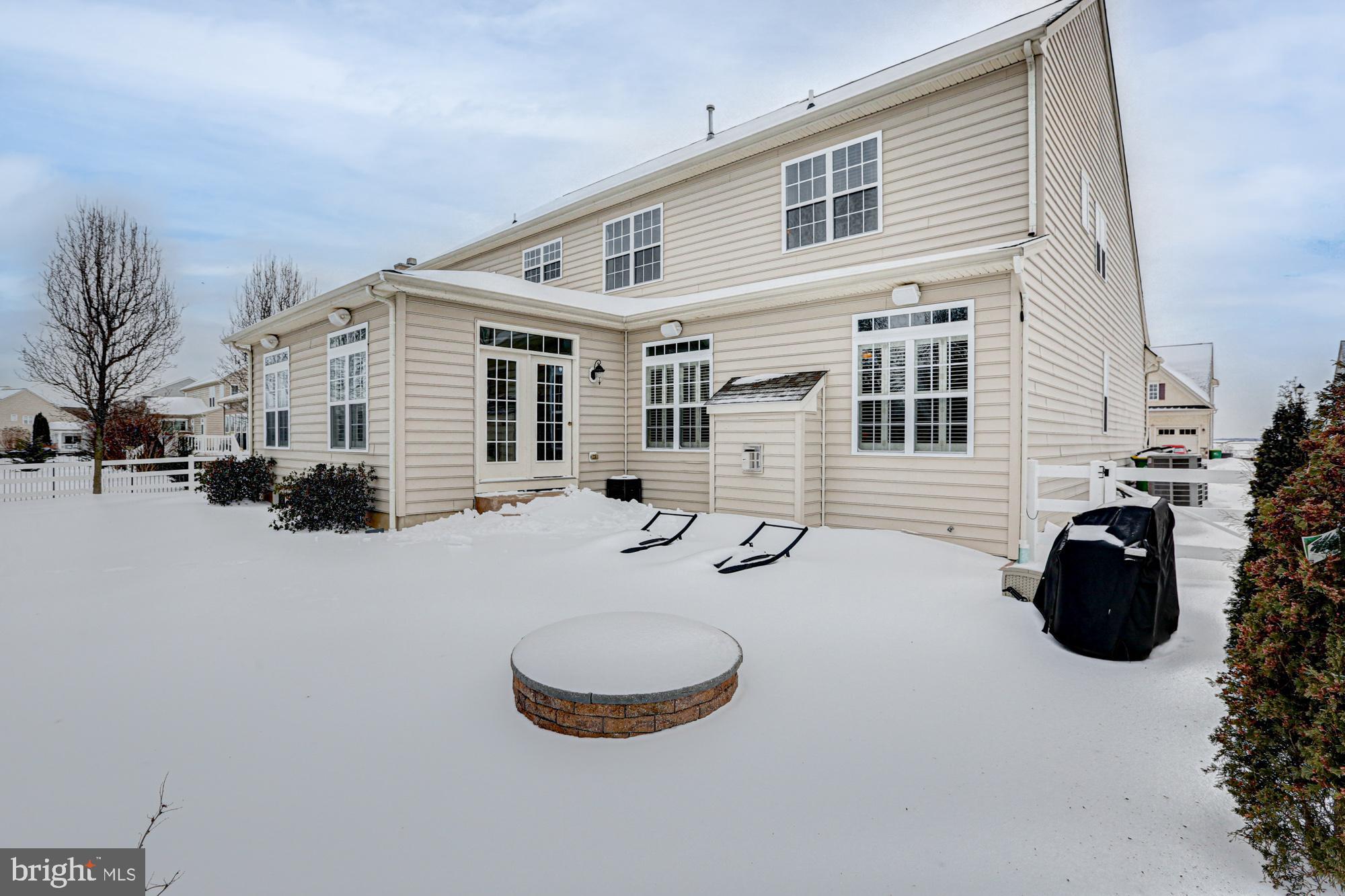 ESTATES AT ST ANNE - Residential