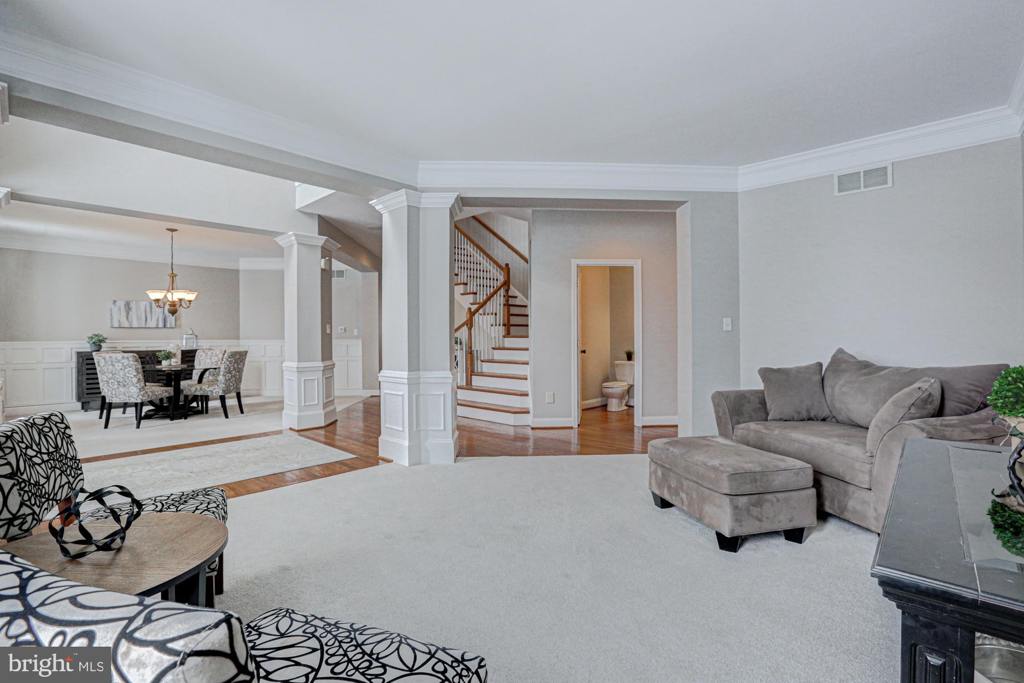 ESTATES AT ST ANNE - Residential