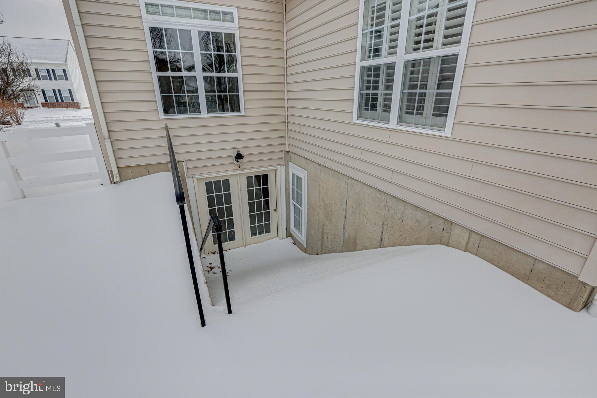 ESTATES AT ST ANNE - Residential